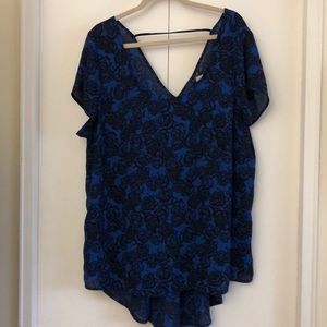 Torrid black and blue floral top size 2